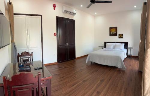 Cua Đai Apartment | Laa House