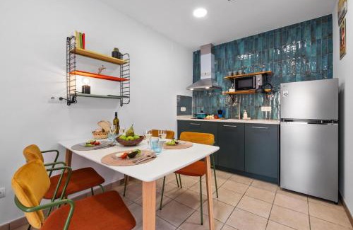Ciudad Universitaria Apartment | Labarbara Palamós Apartament