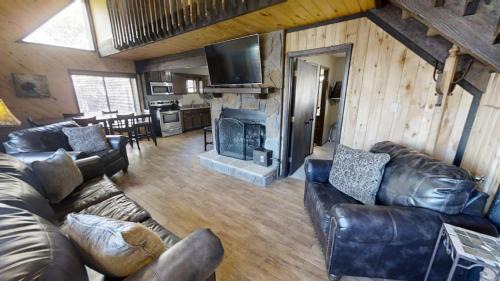 Red River House | LaBelle Cabin - Pet Friendly - Satellite - Close to everything