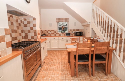Peak District Cottage | Laburnum Cottage