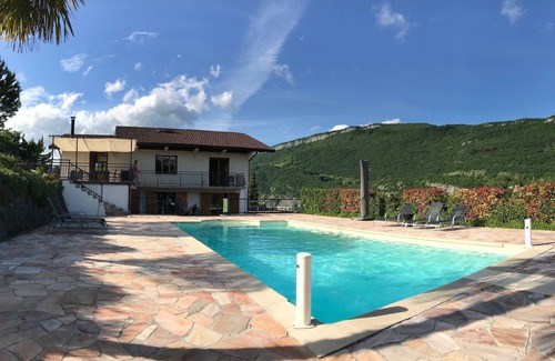 Brison-Saint-Innocent House | Lac du Bourget: quiet house with psicine