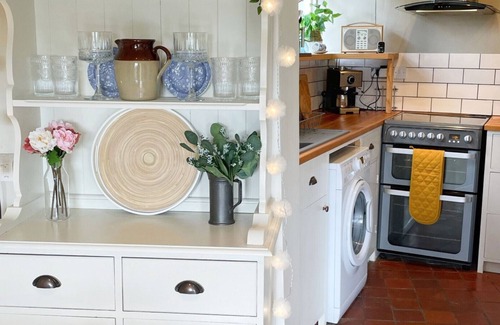Wirksworth House | Lacemaker Cottage - Two Bedroom House, Sleeps 4