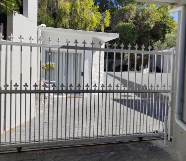 Paarl House | Ladamon 3