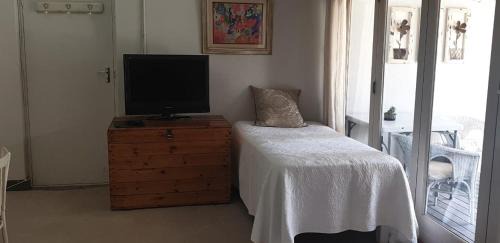 Paarl House | Ladera - Vista Self-catering Guesthouse