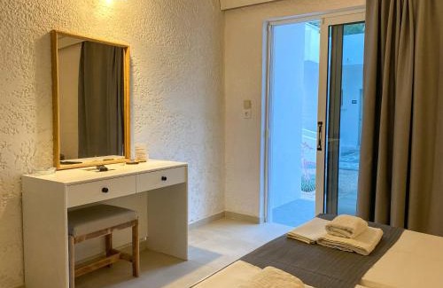 Faliraki Hotel | Ladiko Inn Hotel Faliraki -Anthony Quinn Bay