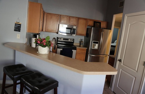 Tucson House | Lady T’s Serenity Getaway near TUS airport. Spacious 4Be home in charming Tucson