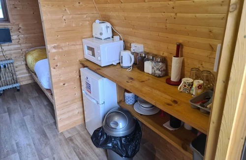 Boston Apartment | ladybird glamping pod basic hut
