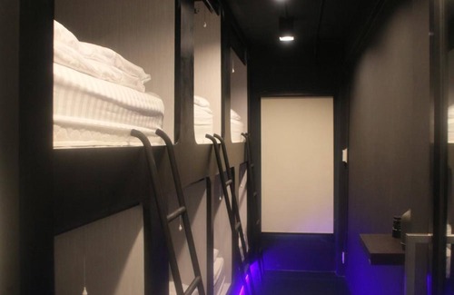 Sanam Pao Hotel | LAF Hotel Aree
