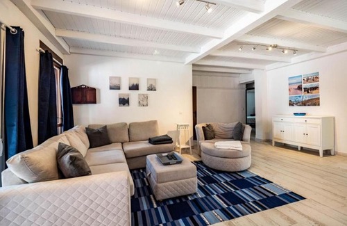 Saunta Vaddo Villa | Laferuta Villa