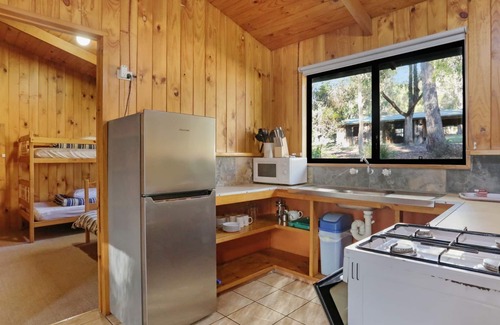 Bournda Cabin | Lagan Woodbine Park in Bournda