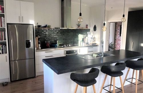 Albert Town House | Lagoon 3-bed Sanctuary