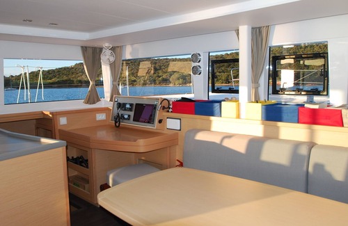 Porto-Vecchio Boat Rental | LAGOON 450F catamaran 4 double cabins 4 private bathrooms