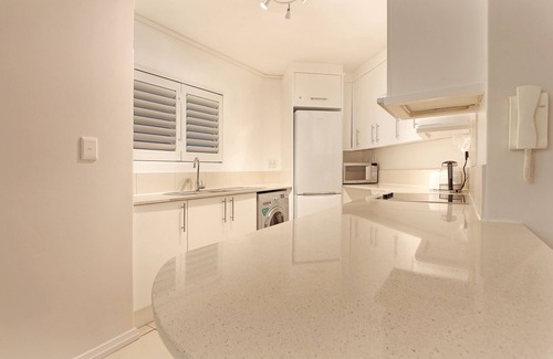 Lagoon Beach Apartment | Lagoon Beach 202