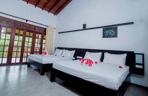 Hettimulla House | Lagoon Bentota