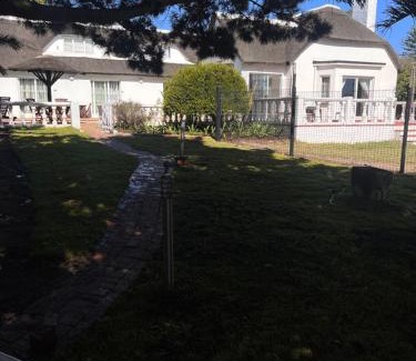 Milnerton Apartment | Lagoon Lodge