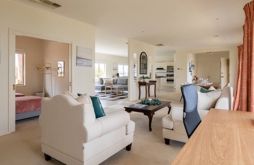 Mount Martha Villa | Lagooner ocean house in Mt Martha mornington VIC