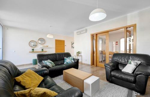 Porto de Mos House | Lagos Beach Pool Villa
