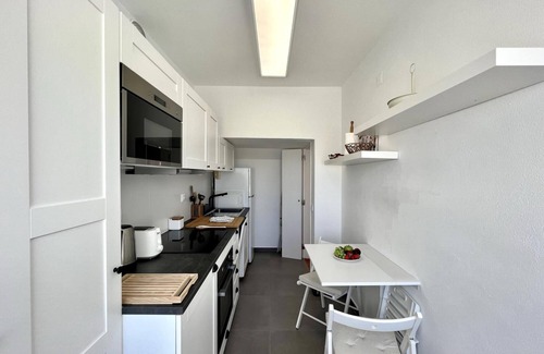 Praia da Luz Apartment | Lagos Ocean Breeze by Homing