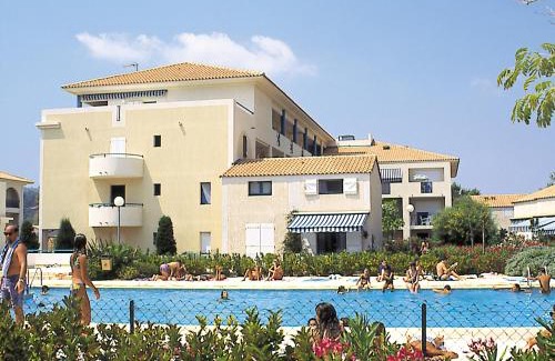 Le Lavandou Apartment | Lagrange Vacances Le Domaine d’Azur et Tahiti Park