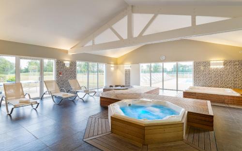 Bourgenay Resort | Lagrange Vacances Le Village de la Mer