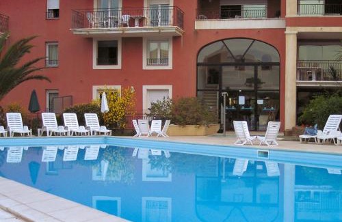 Sainte-Maxime City Centre Apartment | Lagrange Vacances Port-Marine