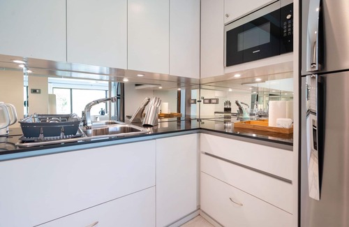 Laguna Apartment | Laguna 2BR Apartment 2223 in Allamanda 2