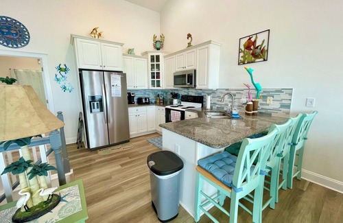 McCutcheon Field House | Laguna East #158 - 4 BD Oceanfront Home w/Direct Beach Access!