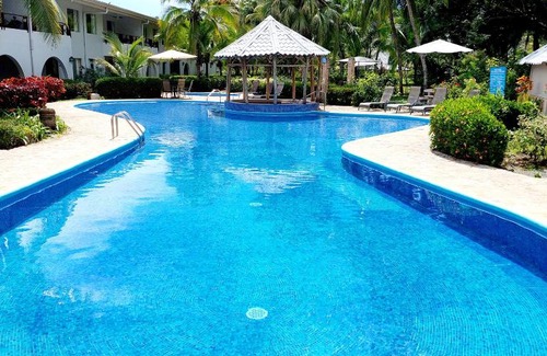 Damas Apartment | Laguna Eco Village #110