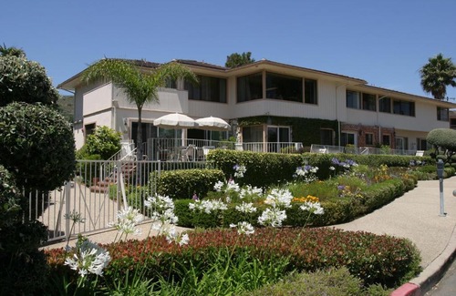 Laguna Beach Resort | Laguna Shores Studio Suites