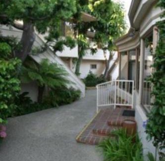 Laguna Beach Resort | Laguna Shores Studio Suites