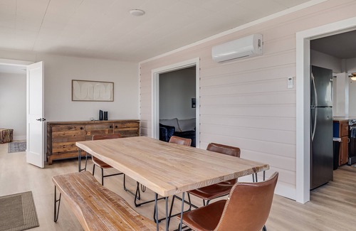 Flour Bluff House | LagunaVilla | Private Pier, Boat Dock | Bay Views
