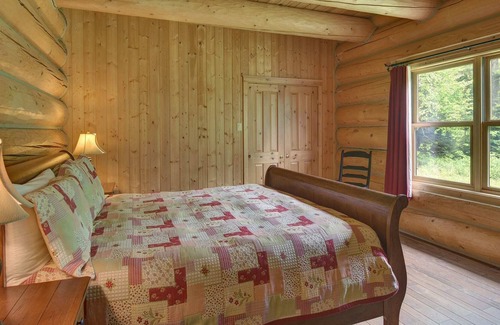 Fiddler Lake Resort Ski Chalet | Lake access and indoor hot tub and terrace