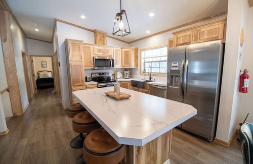 Nekoosa Cottage | Lake Access/Dog Friendly/Quiet Cul-de-sac