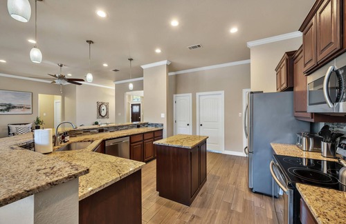 Belton House | Lake Access - Private Pool - 2 Acres Retreat