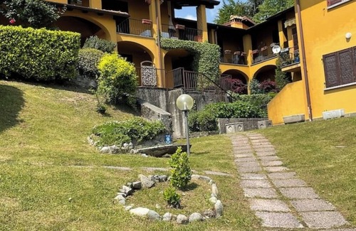 Civenna Apartment | LAKE AND MOUNTAIN