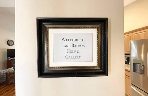 Hot Springs Village House | Lake Balboa Golf & Gallery, Beach & Pickleball