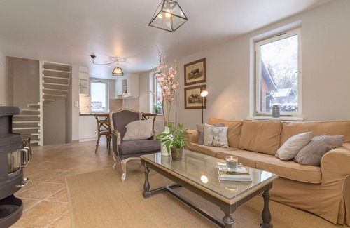 Ukanc Ski Chalet | Lake Bohinj Ski & Lake Cottage - Walk to Skiing!