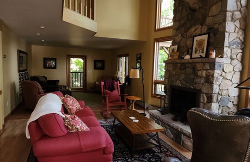 Port Douglass House | Lake Champlain Overlook