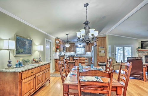 Hayesville House | Lake Chatuge Retreat w/Dock & Mtn Views!