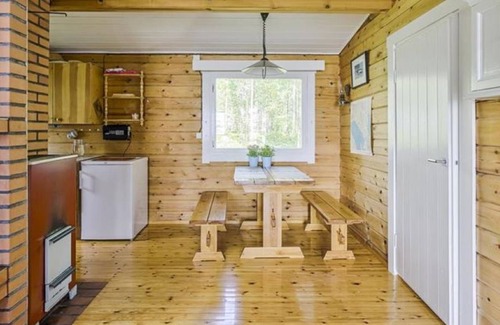 Pihtipudas Cottage | Lake cottage and Finnish sauna for nature lovers