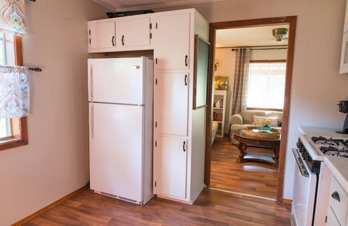 Drasco Cabin | Lake Cottage On Greers Ferry Lake