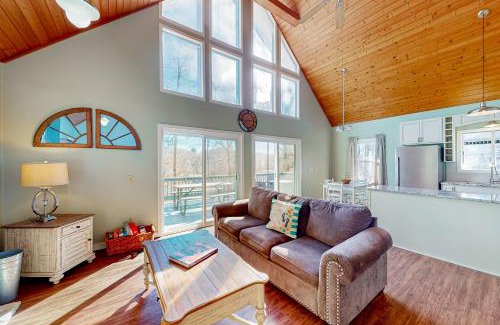 Franklin House | Lake Emory Gem