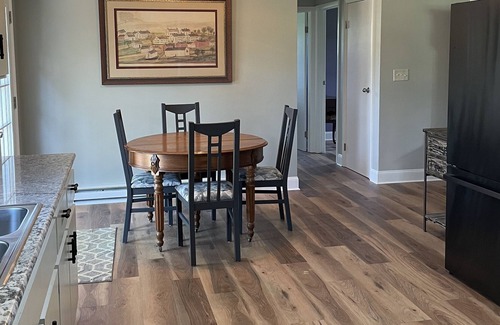 Westfield House | Lake Erie Waterfront in Chautauqua Wine Region