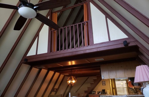 Haines City House | Lake Front Country Pool Home, 40 minutes to Disney