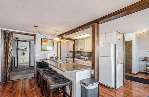 Hamlin County House | Lake Front Fun, Pheasant Hunting, & Ice Fishing