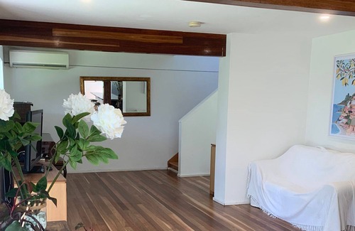 Burrill Lake House | Lake Front Hideaway on Burrill Lake