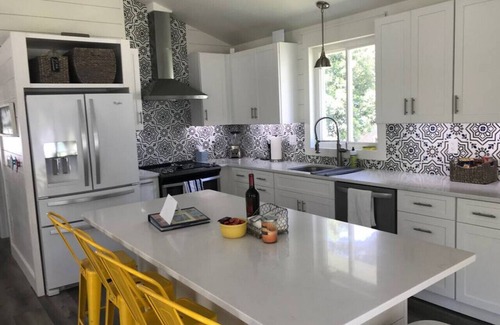 Chapin House | Lake front home, private dock, water toys, kayaks