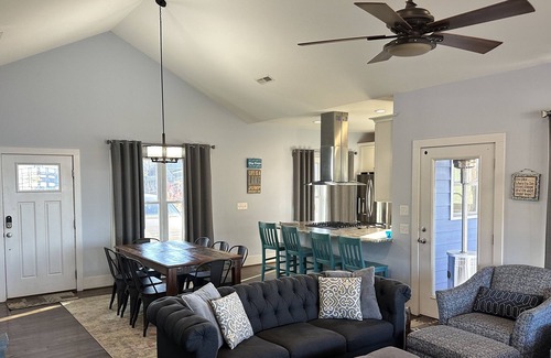 Mount Gilead House | Lake Front home with panoramic views