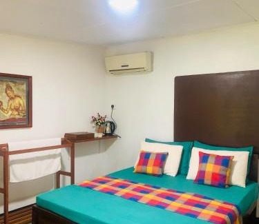Dambulla Hotel | Lake Front Hotel And Restaurant