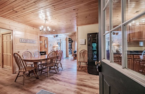 Bethel Ski Chalet | Lake front house in Bethel Maine